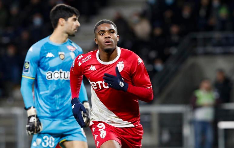 谁能率先占 谁能率先占