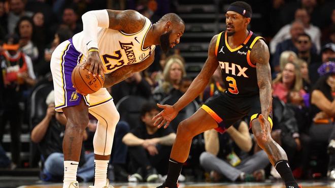 半段以左打 半段以左打