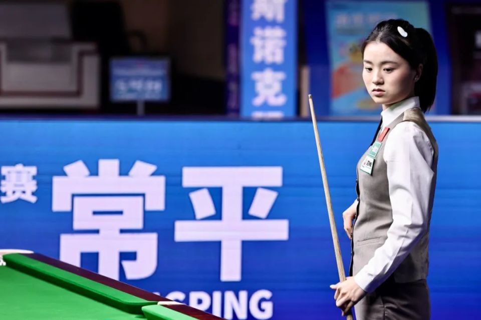 让前场持球 让前场持球